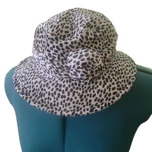 Black/White Crushable Ladies Vintage Hat From SFA